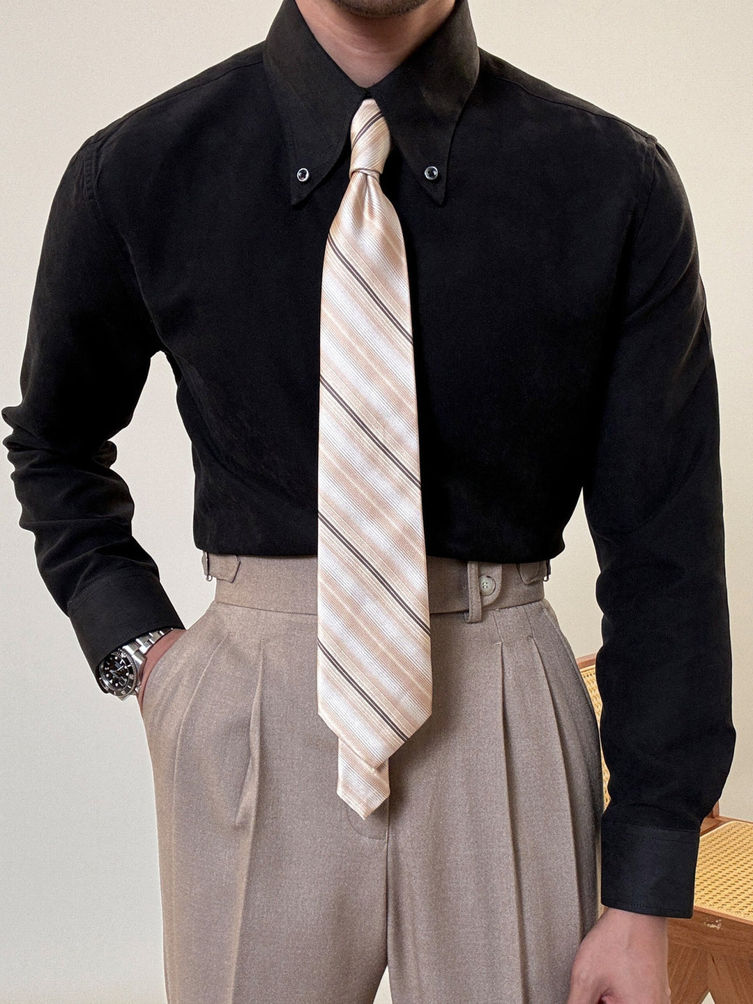 MV Business Suit Slim-Fit Pointed Collar Shirt