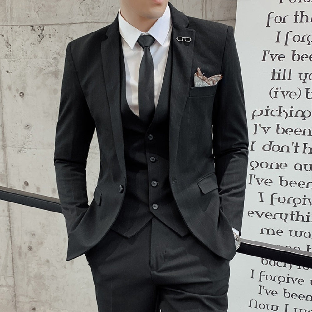 MV Classic Three-Piece Business Suit
