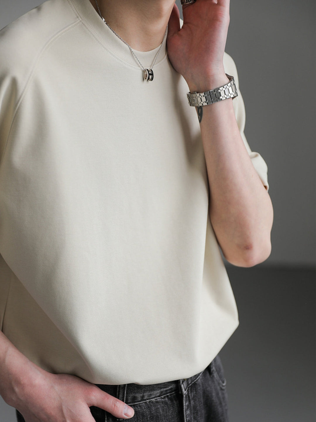 MV Loose Quiet Luxury T-Shirt