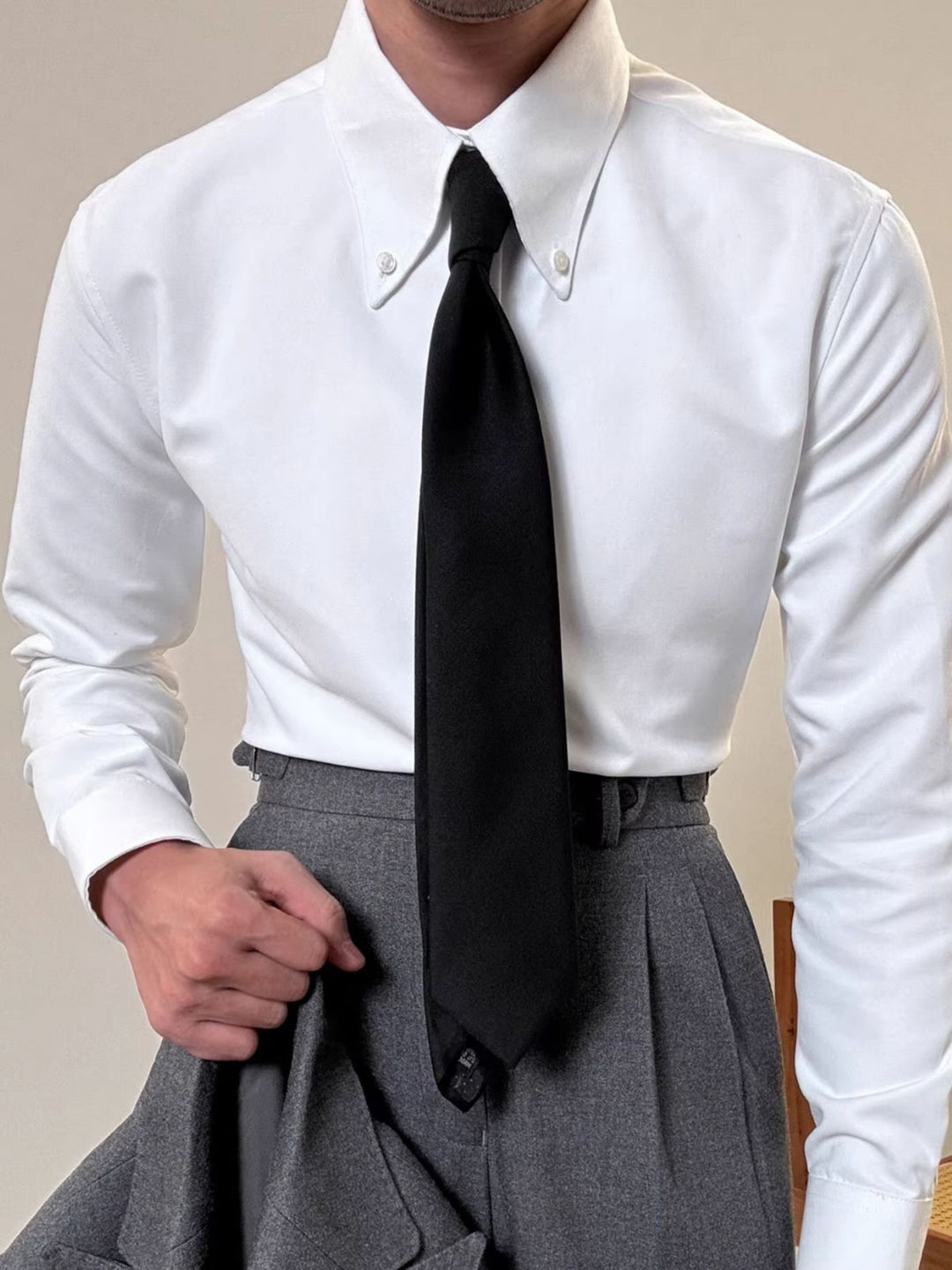 MV Business Suit Slim-Fit Pointed Collar Shirt