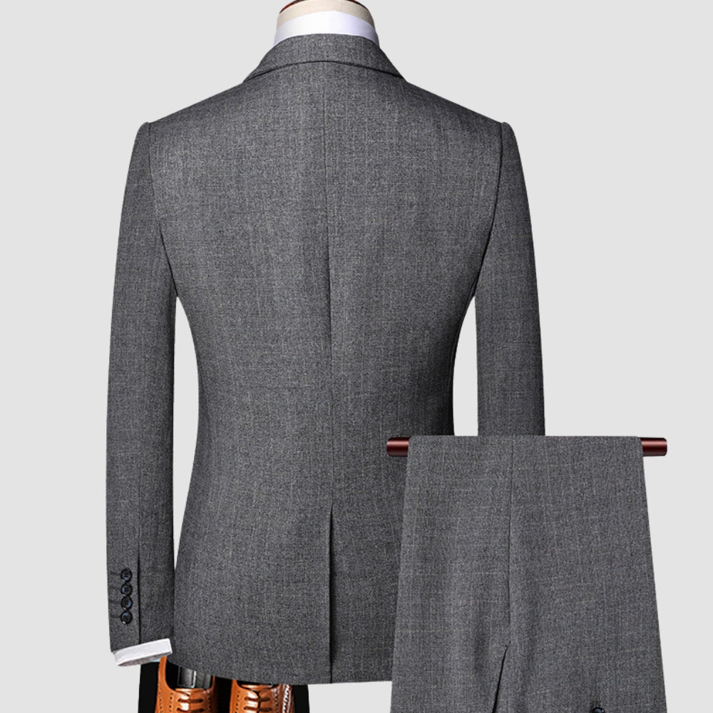 MV Italian Style Slim Three-Piece Suit