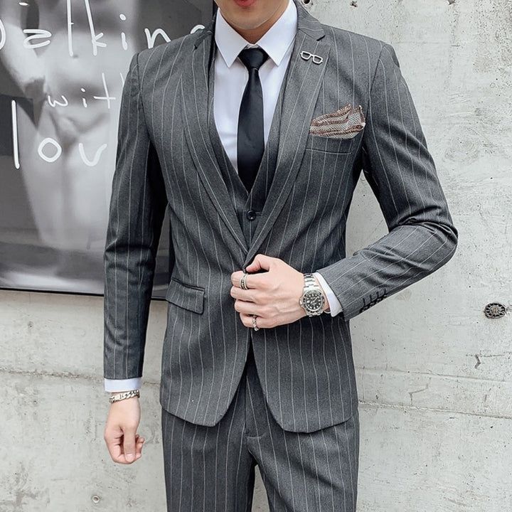 MV Classic Three-Piece Business Suit