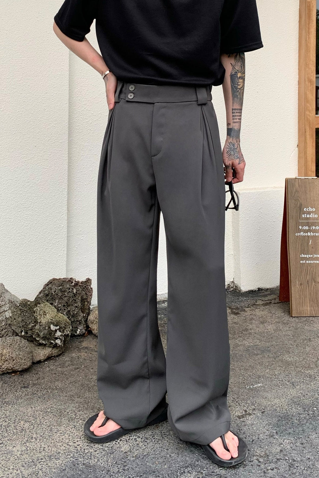 MV Pleated Drape Straight Casual Trousers